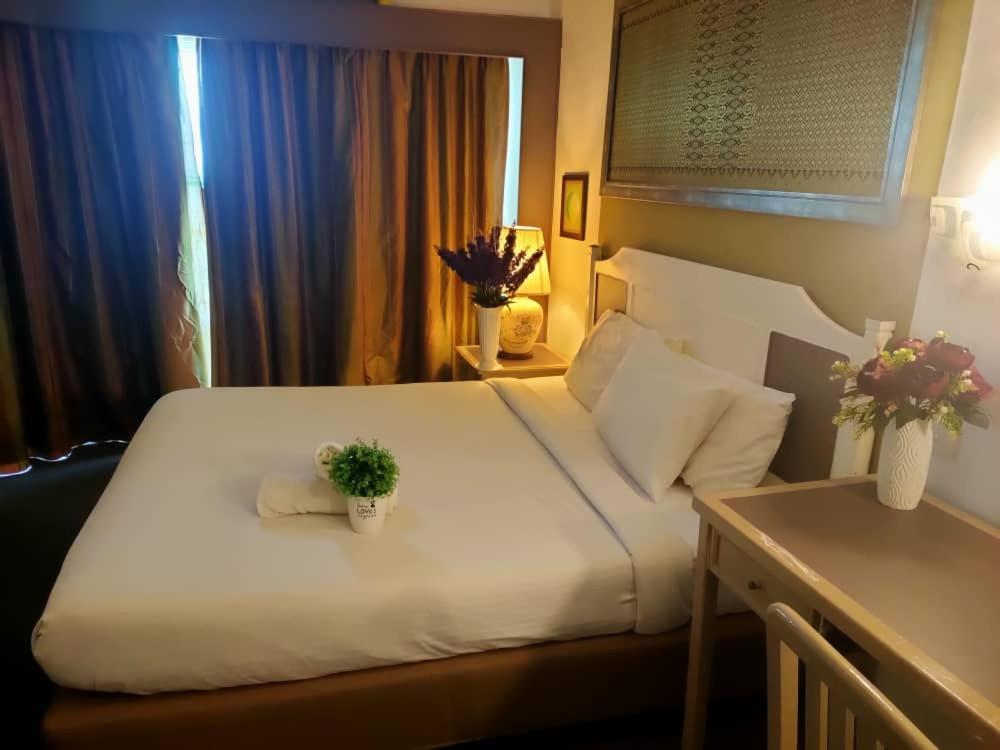 Beachfront Full Sea Penang Tanjung Bungah  Exterior foto