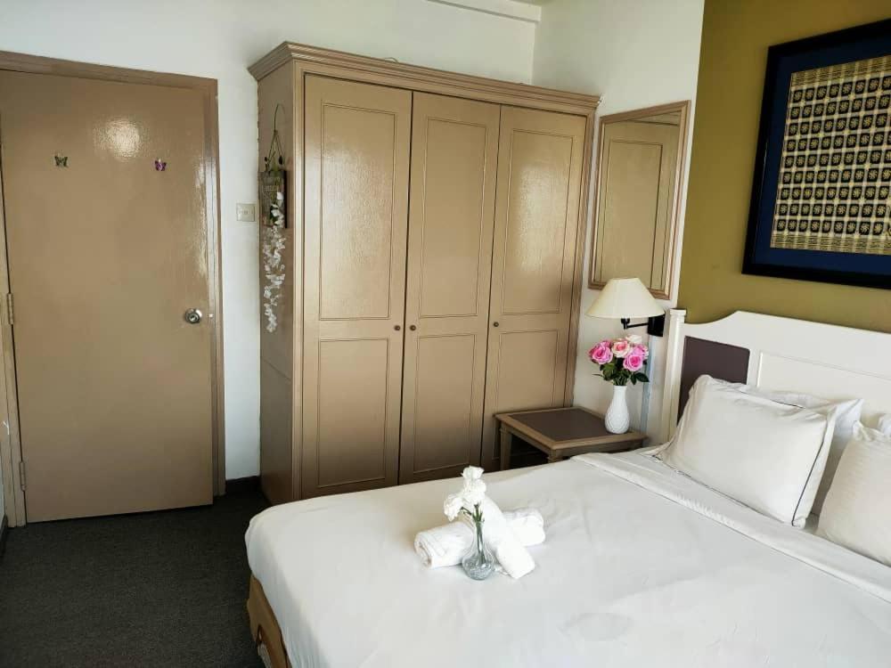 Beachfront Full Sea Penang Tanjung Bungah  Exterior foto